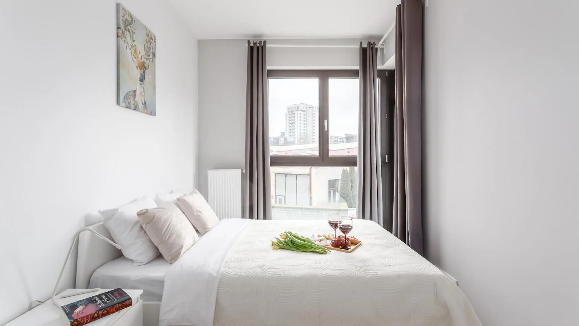 Warsaw City Apartments contacts